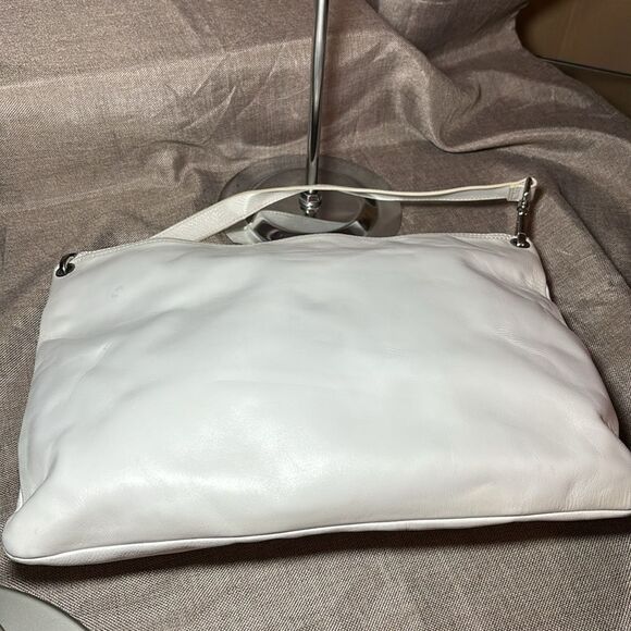 Ted Baker Leather Shoulder Bag in White - Picture 11 of 14